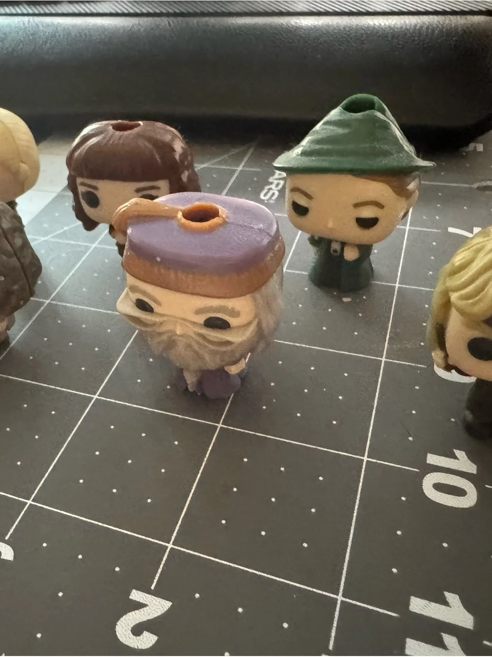 Harry Potter kinder joy Collectible Small Figurine - Set of 7